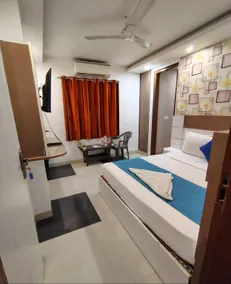 Hotel sky wood at airport - Image 2