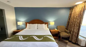 Regency Inn - Image 5