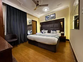 Dilan Residency-Entire Cozy bungalow for 10 guests - Image 2