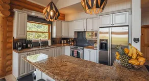 Chalet White Wolf SPA at Fiddler's Lake - Image 5