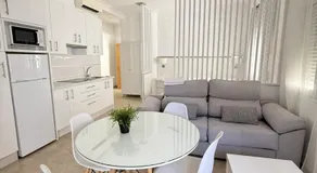 Apartamentos Turísticos Plaza del Olvido - Image 3