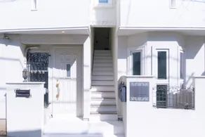 Soshigaya Apartment by Tranova - Image 1