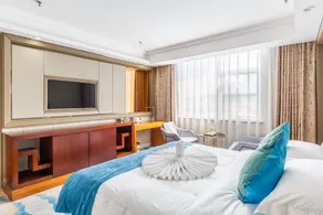 Yi Hotel - Image 2