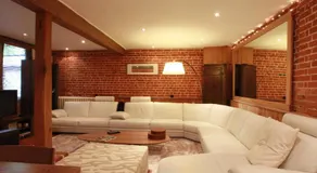 Tonge Barn - Image 4