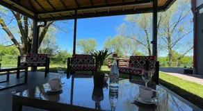 Apartments and Rooms Villa Majestic - Image 2
