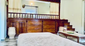 Captain's House - Image 2