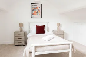 Maison-Salle de bain privée - Image 2