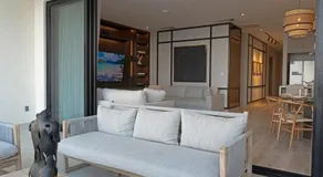 Beachfront apartment - Image 2