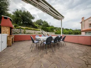 Guest House Villa Anggela - Image 5