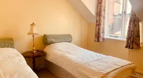 Lavender Cottage - Image 2
