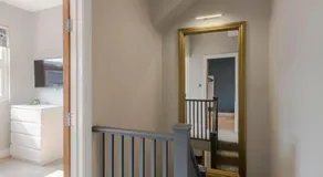 Atemberaubendes 3 Schlafzimmer Duplex Apartment im Herzen von West Hampstead - Image 3