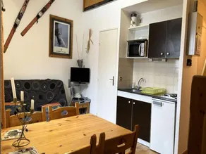 Studio for 4 People - Image 5