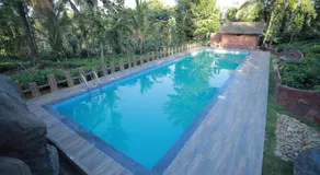 Blue Bell Resort - Image 2