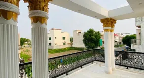 House in Faisalabad Spanish villa - Image 4
