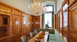 Hotel Central - Image 3