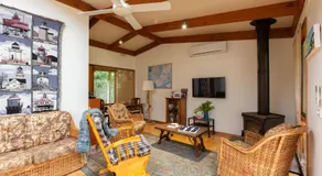 Merricks Surf Cottage - Charming Beachfront Bliss - Image 2
