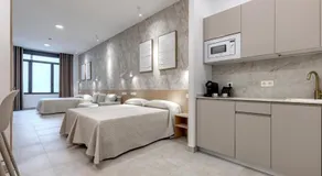 Plaza 5 Rooms Vistalegre - Image 2