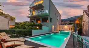 Bol Summer Residence - Image 3