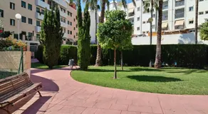 Habitación doble con baño privado, Desayuno y piscina - Image 4