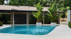 Bird & Surf 2BD Retreat Jungle Views Pool Gym - Image 3