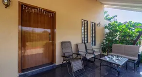 Luna Villa by VEO, StayVista - 2BHK with Lake View & Bonfire - Image 4