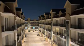 The Ivory Stay - Image 4