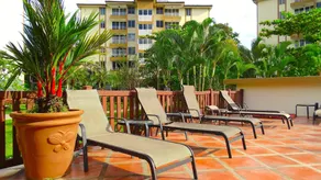 3Room Penthouse Beach Condo - Image 4