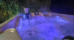 Le Clos du Rempart Suite & Jacuzzi - Image 5