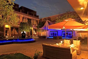 Lacasa Hotel Villas - Image 4