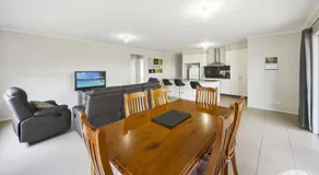Escape on Wannon - Image 2