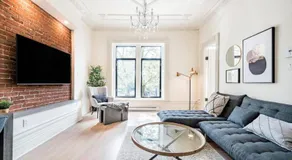 Montreal Styled 2 BR Apartment on St-Denis Street - Image 2