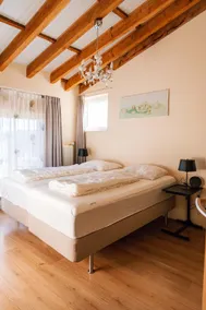 Apartamento vacacional con jardín, terraza e internet de alta velocidad | Vistas a la montaña - Image 2