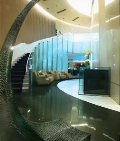 Astoria Plaza - Image 4