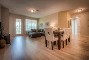 Tropicana Lakeview - Image 4