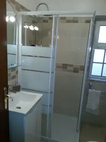 Apis Red Apartment, TV via cavo, Wifi - Image 4