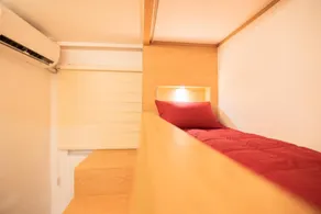 Huayuanhouse HQ in hongdae - Image 2