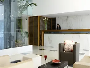 Alexander Beach Hotel - Image 5