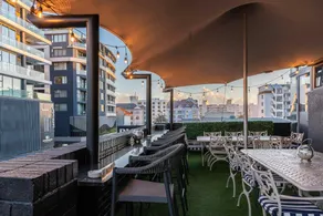 Newkings Boutique Hotel - Image 3