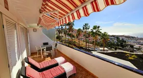 Cozy Sea Views Apartment in Costa Adeje - Image 3