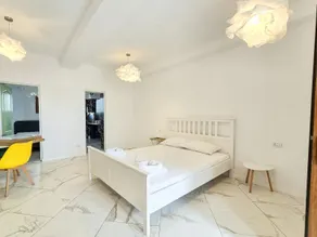 Hostel Cazino Nord Rooms - Image 5