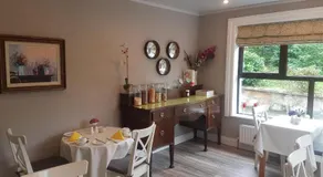 Ben Breen House Apartment - Image 4