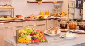 Hotel Garni Regina - Image 5