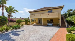 Moradia \"Cerros Del Aguila\" com vista mar, piscina, jardim e Wi-Fi - Image 3