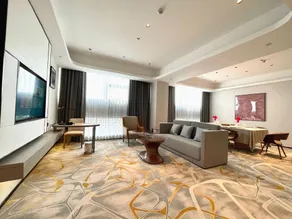 Pinghu Dingren Ramada Hotel - Image 4