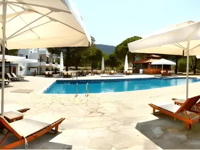 Alexandros Hotel Apartments - Image 2
