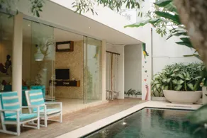 Magnificent 2 Bedroom Villa in Legian - Image 2