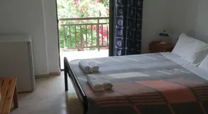 Hotel Dougas - Image 2