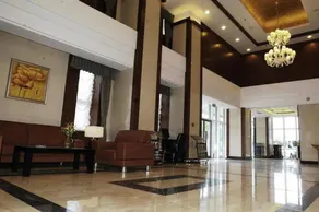 Todays International Hotel - Image 2