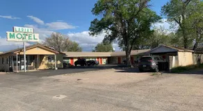 Lariat Motel - Image 4