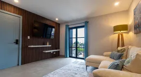 Suites Miramar14 - Image 2